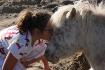 Ma fille et son premier cheval
