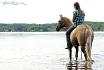Moi et ma petite Léona dans la rivière Saguenay :)  Photo par...