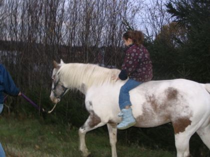 ma petite cousine Daphn&eacute;e sur Stacy :)