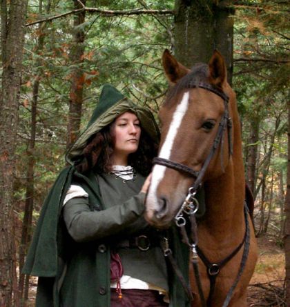 Une fée des bois et son chevreuille... avec des petit bout...