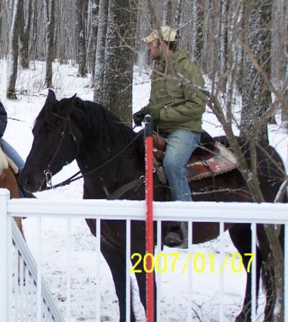 Un homme à cheval