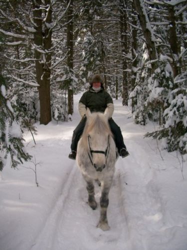 Rando du 22 jan. 2012 avec mon gros bonhomme de neige. LOL .