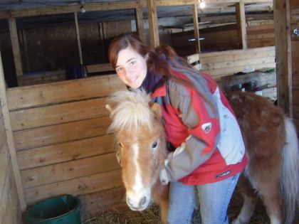 Moi avec Daisy la ponnette miniature hihihi :) Jai eu dla misere...