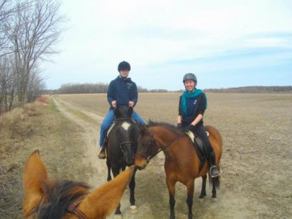 Belle randonnée en amoureux et entre amis! Mon poney a fait ça...