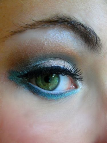 du maquillage, cest de lart? :) voila une creation que jai fait...