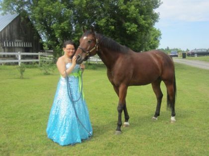 Mon bébé et moi avant mon bal <3