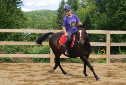 Moi et FIdelle au galop dans un carriere ! Super journ&eacute;e 