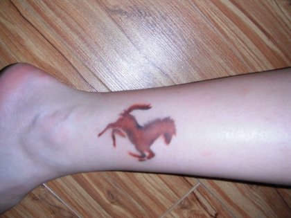 tatto cheval  *non permanent