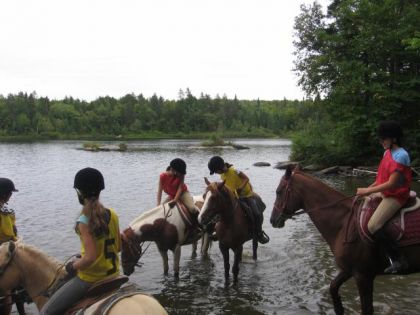 Au trec, dans le lac :)