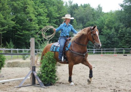 Sur ma jument en compé de Cowboy Extrême. C'était un superbe...