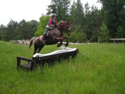 Hop, on saute la banc