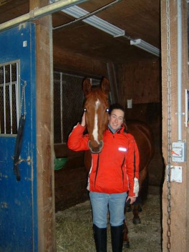Moi et Kiwi dans son boxe cet hiver!! =)