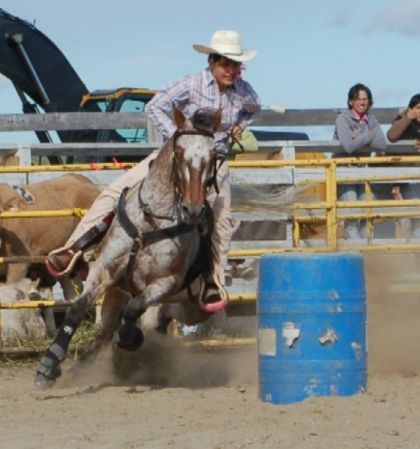 Moi et Gitane au barils au festival western de St-Gabriel de...