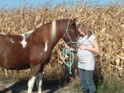 Moi et Dreamer avec ma petite puce dans mon ventre...