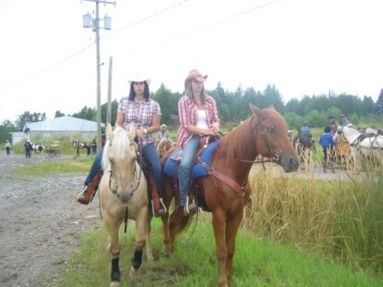 Moi et Kath avec SummerQueen et Falco en attendant le début de...