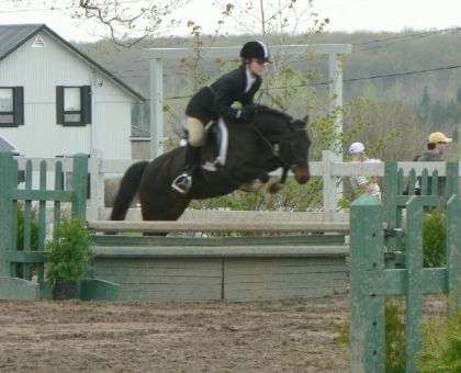 Mon amie Sarah avec la superbe ponette Clair de Lune samedi...