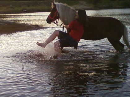 Moi qui se fait du fun dans l'eau avec pinotte :P
