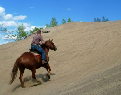Apres une 3e tentative, Monie monte le pit !