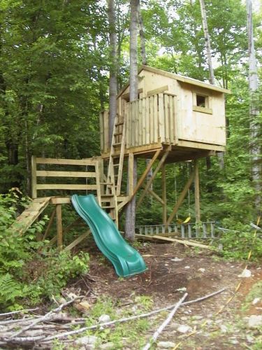 La Cabane Que Mon pere vien juste de finir !! J'ai coucher de...
