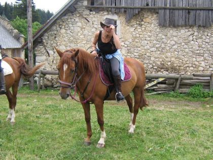 Femme à cheval