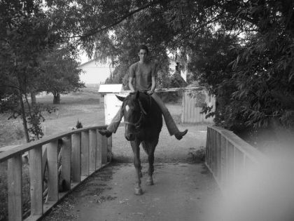 Entrain de passer le pont bareback .. avec Choupette, encore....