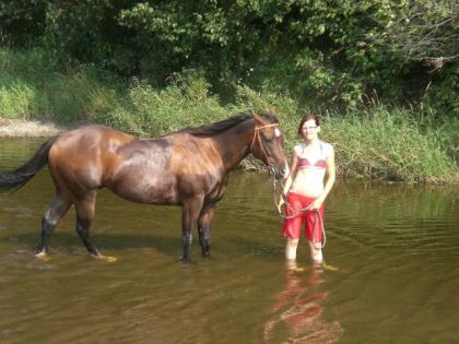 Moi et mon cheval. JOURNÉE DE BAIGNADE ;)