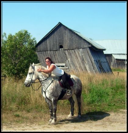 Chaque fois que j'vois cette cabane, j'me demande quand elle va...