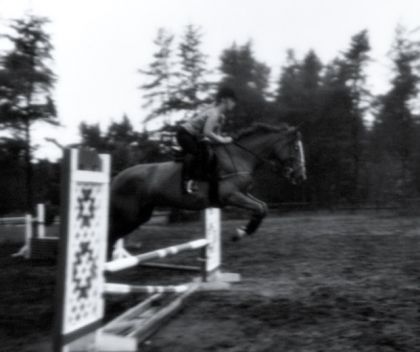 Sur ma jument à l'obstacle en 2003!
