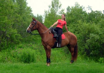 Position amazone sur ma jument... sans selle amazone! LOL .