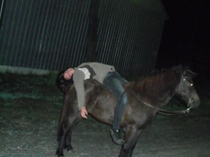 S'est toujours l'fun se reposer sur son cheval !!! 