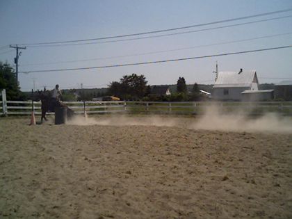 Moi et discovery ,premier gymkana.Aller-retour en 10.06 :)