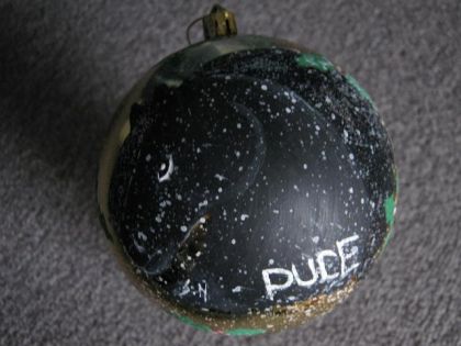 Boule De Noel Que J'ai Peinturer Cheval Puce !!!
