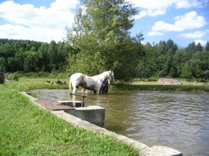 moi doum et stacy qui s'amusait  dans l'eau :)