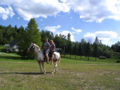 moi doum et stacy!:)
