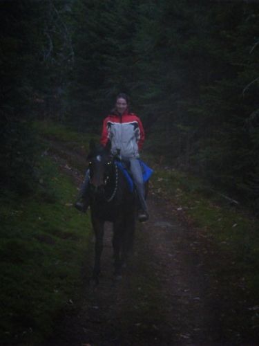 moi et summer en rando le soir