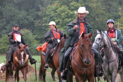 Quatre cavaliers en TREC à cheval