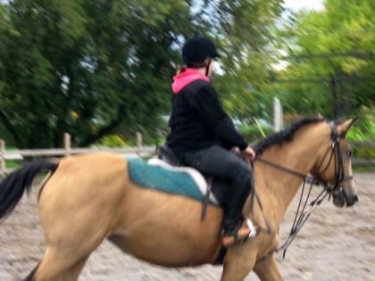Petit souvenir qui date de 2007... Ma belle Daphnée et moi au...