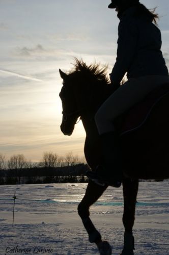 Hudo et Catherine en selle.