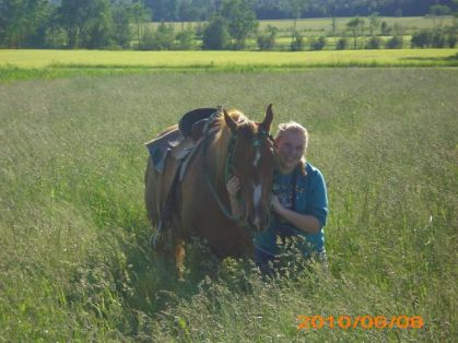 Moi et mon Sonny dans le champ de foin en randonnée ! , Quelle...