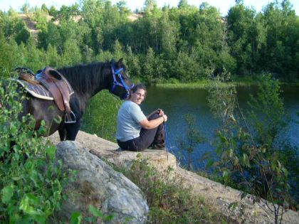Petit arrêt en haut d'un lac, un peu avant le crépuscule de...