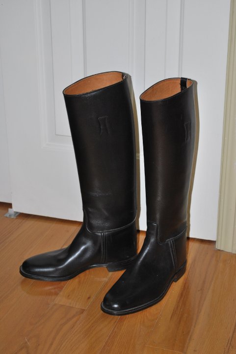 BOTTES D'ÉQUITATION NOIRE - CUIR - NEUVES