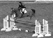 élève à l'obstacle