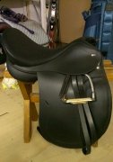 Selle de dressage FAITES UN OFFRE