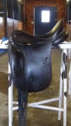 Selle de dressage Schleese - 17"