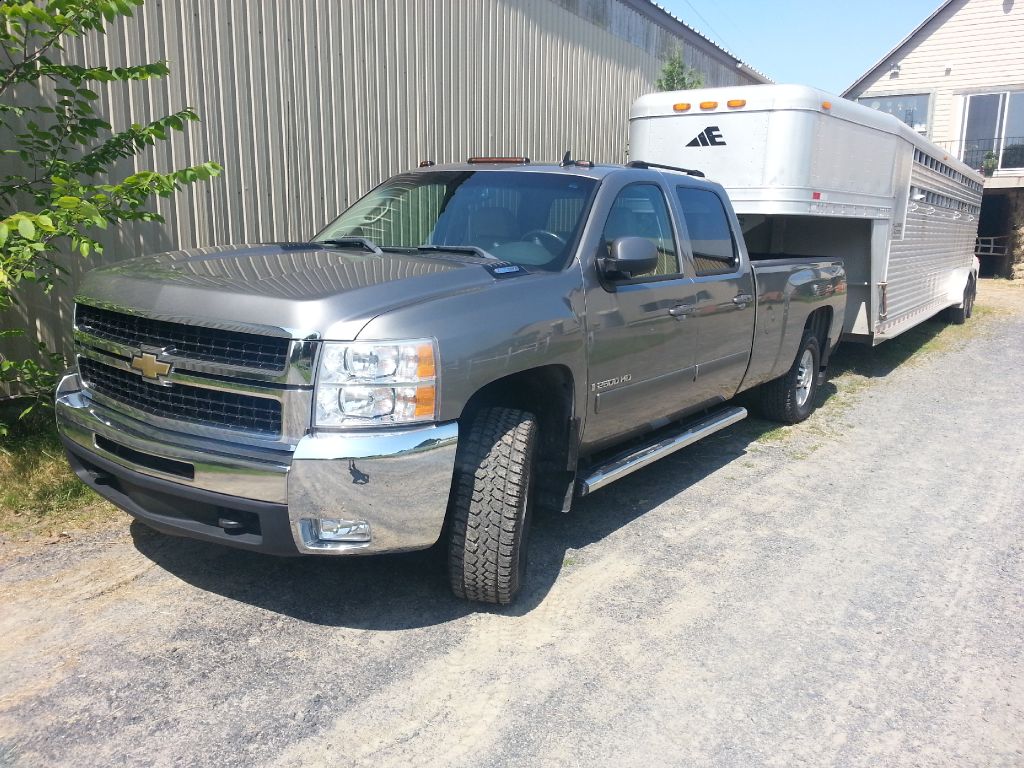 2007 Chevrolet Silverado 4x4 et Remorque Stock Elite