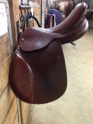 Selle St-Lourdes-tres bonne condition(neuve)