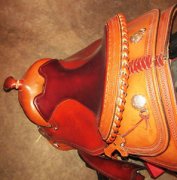 Selle western Circle Y Pro Reiner 15.5'' close...