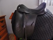 Selle de dressage