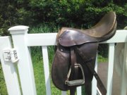 Selle tout usage classique et selle western