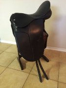 Selle de dressage 17'' arcon medium